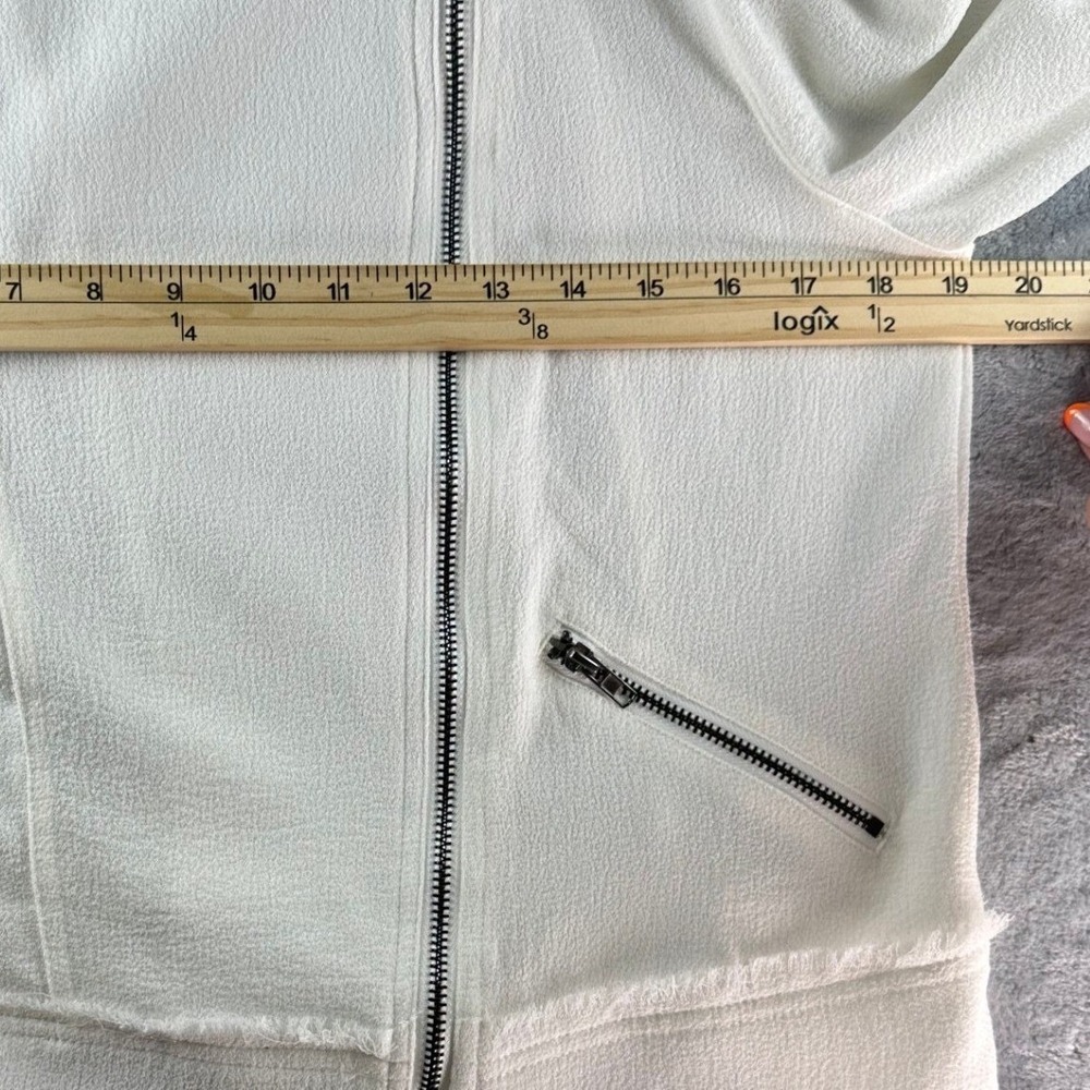 Le Lis Moto Jacket XL Ivory Textured Frayed Trim Zip Front Lightweight Layering - Picture 8 of 10
